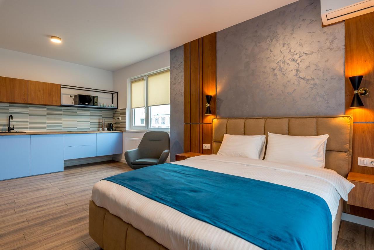 Sarmihouse Aparthotel *